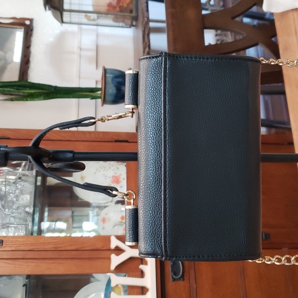 Lori Greiner Fashion Chain Crossbody Satchel Clutch. 5"x7" - Picture 5 of 9